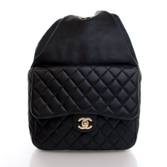 Chanel Small Black Lambskin In Seoul Backpack - Picture 1 of 16